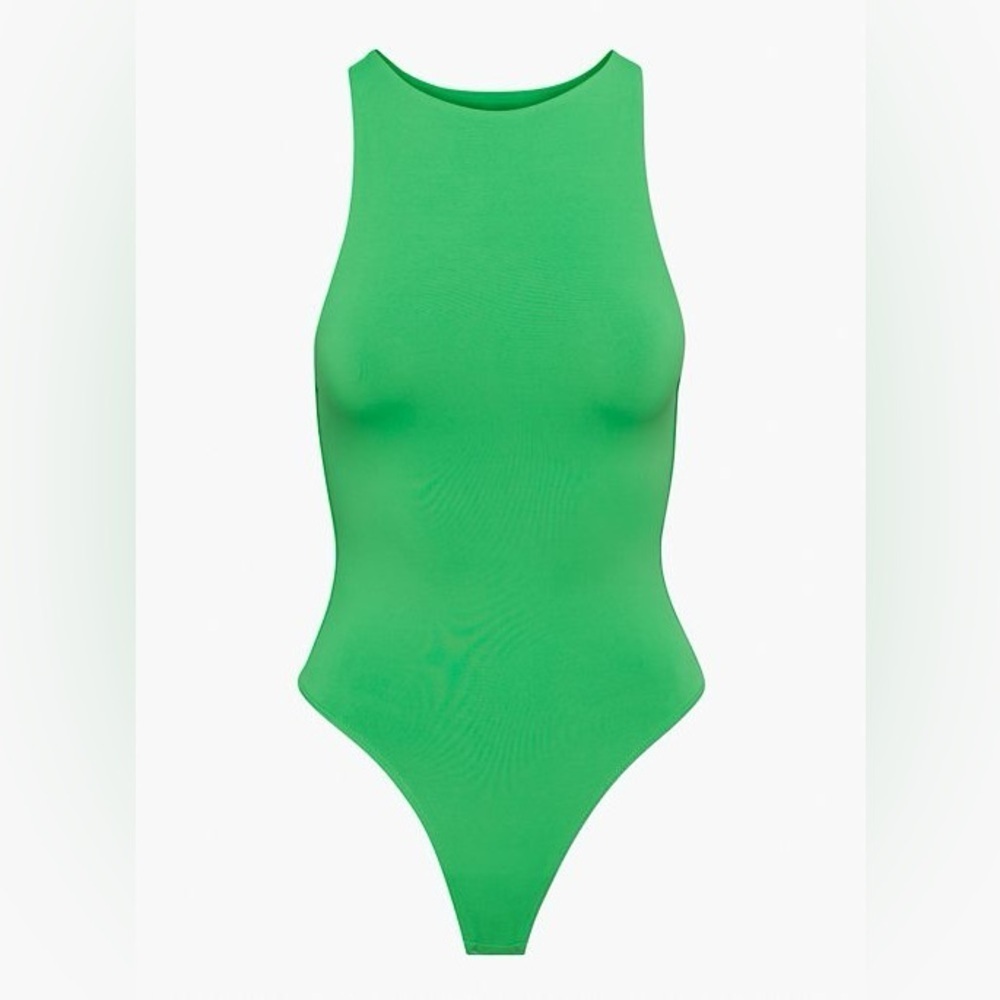 Babaton Contour 90’s Bodysuit